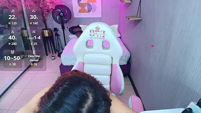 Maggy t18 online show from 02-26-26, 03:49