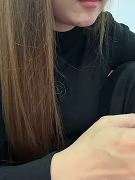 PhuongNhi21 online show from 12-01-25, 01:27