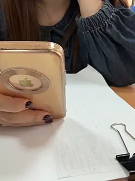 PhuongNhi21 online show from 12-04-25, 01:48