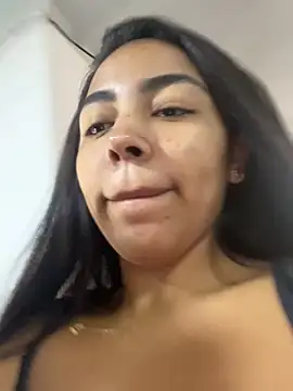 Naomiserna00 online show from 11-08-25, 05:34