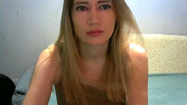 JessFoxxx online show from 12-17-25, 03:45