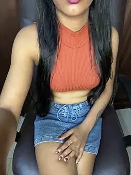 Snapshot of its_ur_flora chatting on 09-08-25, 06:51 its ur flora online show from 09-08-25, 06:51