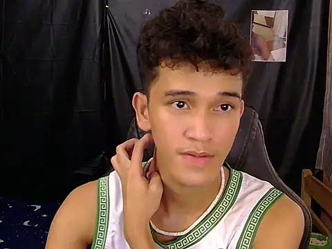 kenbigcockxx online show from 02-25-26, 02:21