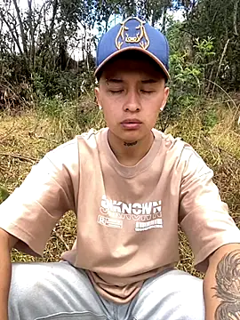 Archie-Davis online show from 09-22-25, 03:47