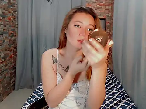 cutemac69 online show from 09-30-25, 09:31