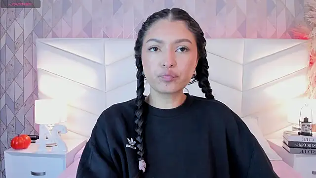 victoria   jonnes online show from 10-05-25, 12:25