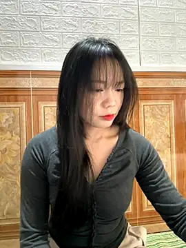 Snapshot of binejr chatting on 10-28-25, 03:10 binejr online show from 10-28-25, 03:10