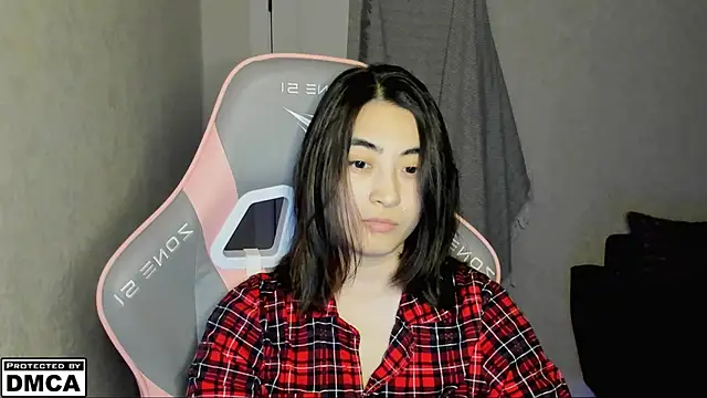 MeilideQian1 online show from 09-16-25, 07:37