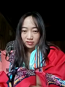 Snapshot of Zhan99999 chatting on 10-18-25, 10:05 Zhan99999 online show from 10-18-25, 10:05