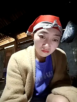 Snapshot of Zhan99999 chatting on 11-05-25, 01:05 Zhan99999 online show from 11-05-25, 01:05