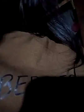 Snapshot of Zhan99999 chatting on 11-10-25, 01:43 Zhan99999 online show from 11-10-25, 01:43