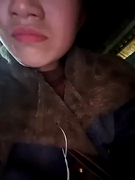 Snapshot of Zhan99999 chatting on 11-12-25, 06:58 Zhan99999 online show from 11-12-25, 06:58