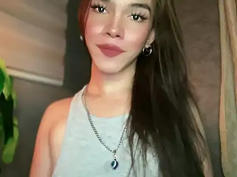 Snapshot of Misselliefayexxx chatting on 02-02-26, 09:41 Misselliefayexxx online show from 02-02-26, 09:41