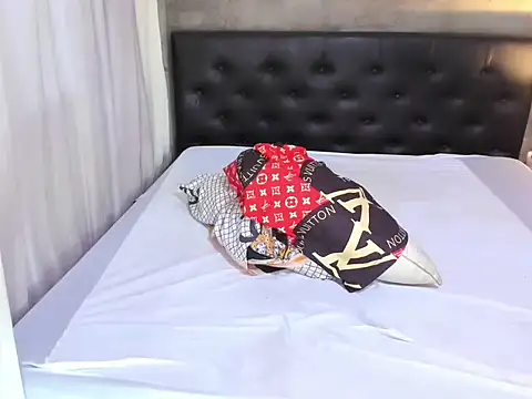 hotbabymaria online show from 10-28-25, 01:09