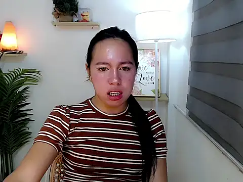 kimbratx online show from 10-12-25, 10:42