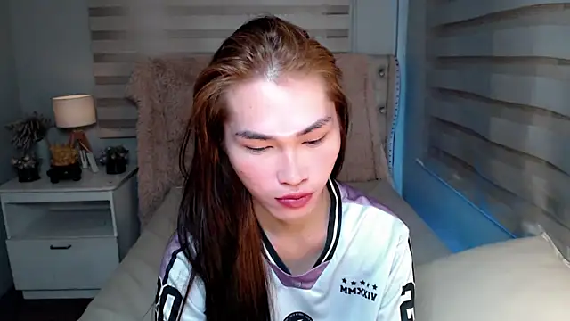 lovelychanel69xx online show from 10-17-25, 10:56