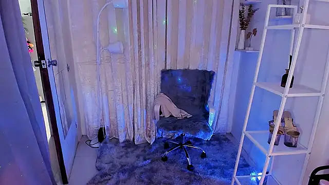 MS VALERIA online show from 09-22-25, 05:09