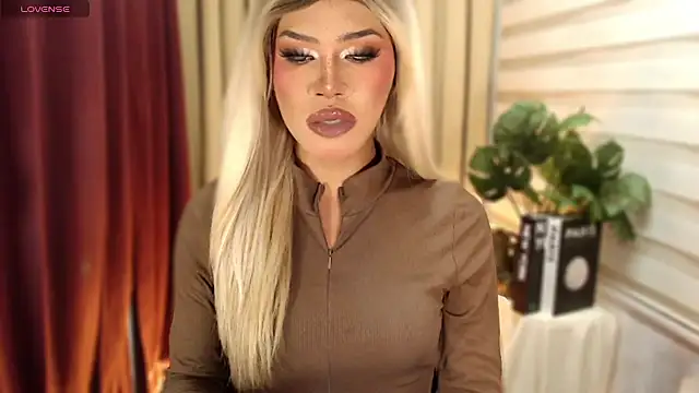 Snapshot of _tipsandchips chatting on 03-01-26, 05:59 tipsandchips online show from 03-01-26, 05:59