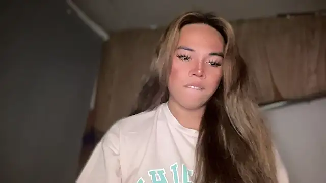 Snapshot of goddessofalltime chatting on 09-09-25, 01:27 goddessofalltime online show from 09-09-25, 01:27