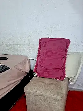 Snapshot of paulsprominence chatting on 10-26-25, 03:07 paulsprominence online show from 10-26-25, 03:07