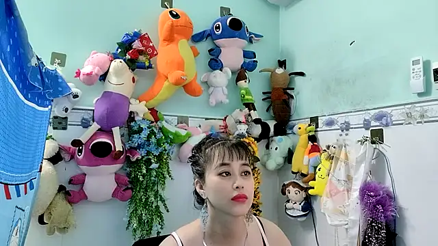 emgaixinhngoan online show from 11-26-25, 03:29