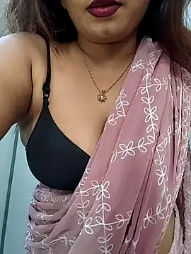 Snapshot of HOTT_SHANAYA chatting on 11-16-25, 08:31 HOTT SHANAYA online show from 11-16-25, 08:31