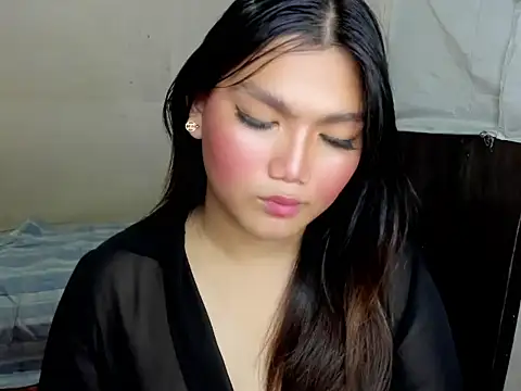 Lou heart online show from 10-15-25, 08:14