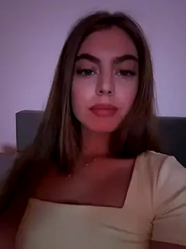 YoungLeo2006 online show from 10-01-25, 06:14