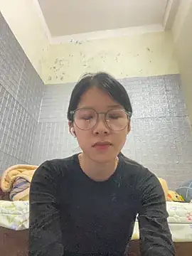 meomeo2k6 online show from 12-23-25, 08:12