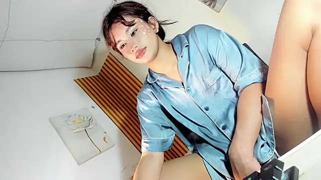 Ts morena online show from 10-30-25, 04:41