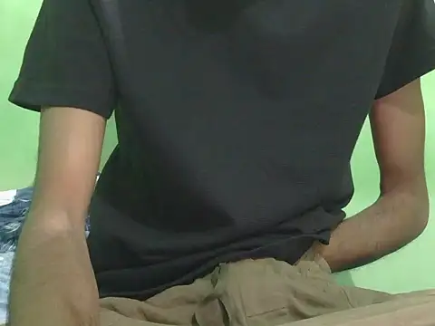 rockyy23boy online show from 12-17-25, 06:58