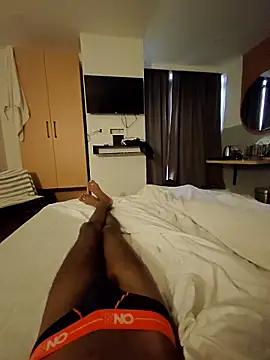 rockyy23boy online show from 01-11-26, 03:33