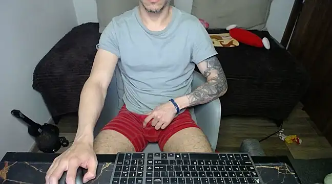 bossking017 online show from 02-21-25, 10:59