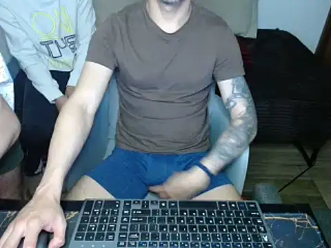 bossking017 online show from 02-23-25, 02:29