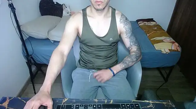 bossking017 online show from 03-12-25, 12:36