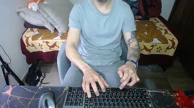 bossking017 online show from 03-14-25, 01:57