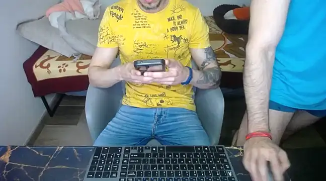 bossking017 online show from 03-22-25, 01:08