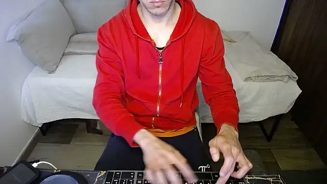 bossking017 online show from 02-20-26, 04:29