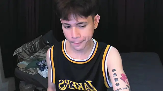 hotfreshdior online show from 02-28-26, 04:30