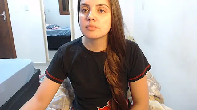 Snapshot of angell_apolo chatting on 10-18-25, 02:25 angell apolo online show from 10-18-25, 02:25