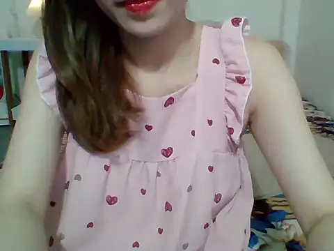 Snapshot of __Donna__ chatting on 09-20-25, 03:57   Donna   online show from 09-20-25, 03:57