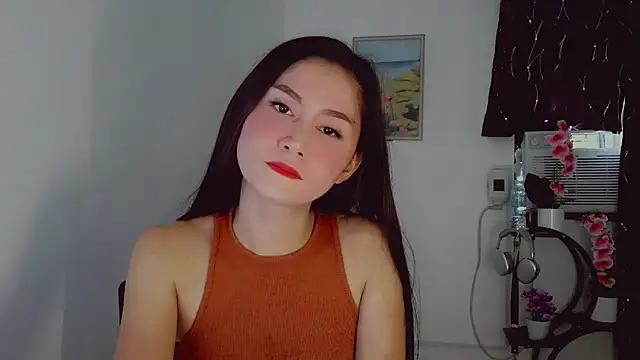 Snapshot of anne_smithe chatting on 10-01-25, 12:49 anne smithe online show from 10-01-25, 12:49