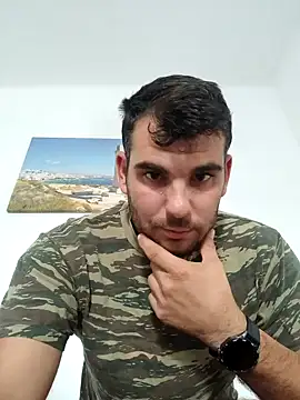 Snapshot of m702d-gr chatting on 10-05-25, 01:53 m702d-gr online show from 10-05-25, 01:53