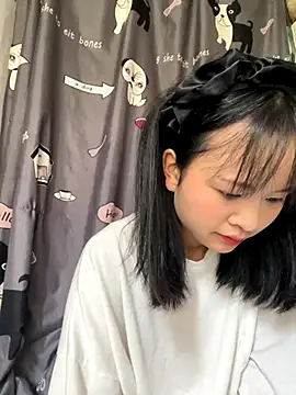 Daisy018 online show from 09-11-25, 02:00