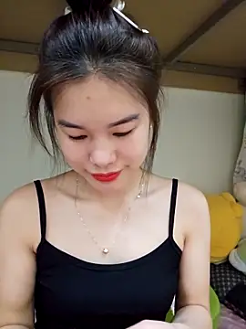 Baby-ladytits2025 online show from 12-23-25, 03:37