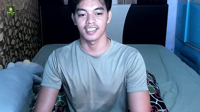 Snapshot of Crazyasiancum1 chatting on 08-06-26, 03:08 Crazyasiancum1 online show from 08-06-26, 03:08