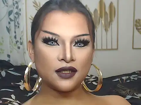 Snapshot of GoddessOFALLx chatting on 07-27-26, 11:34 GoddessOFALLx online show from 07-27-26, 11:34