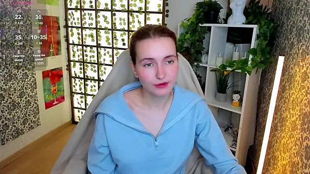 Elis Cherry online show from 11-21-25, 02:10