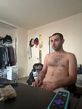 Snapshot of Sj61799 chatting on 10-30-25, 05:13 Sj61799 online show from 10-30-25, 05:13