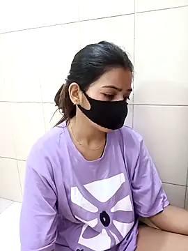 Hot Jaanvi  online show from 09-17-25, 03:30